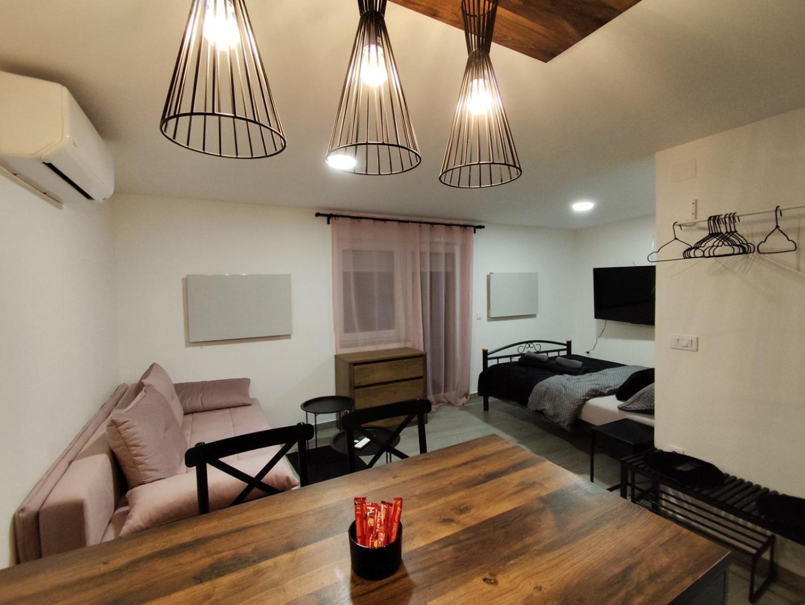 Oniks Apartment Lipik Ngoại thất bức ảnh