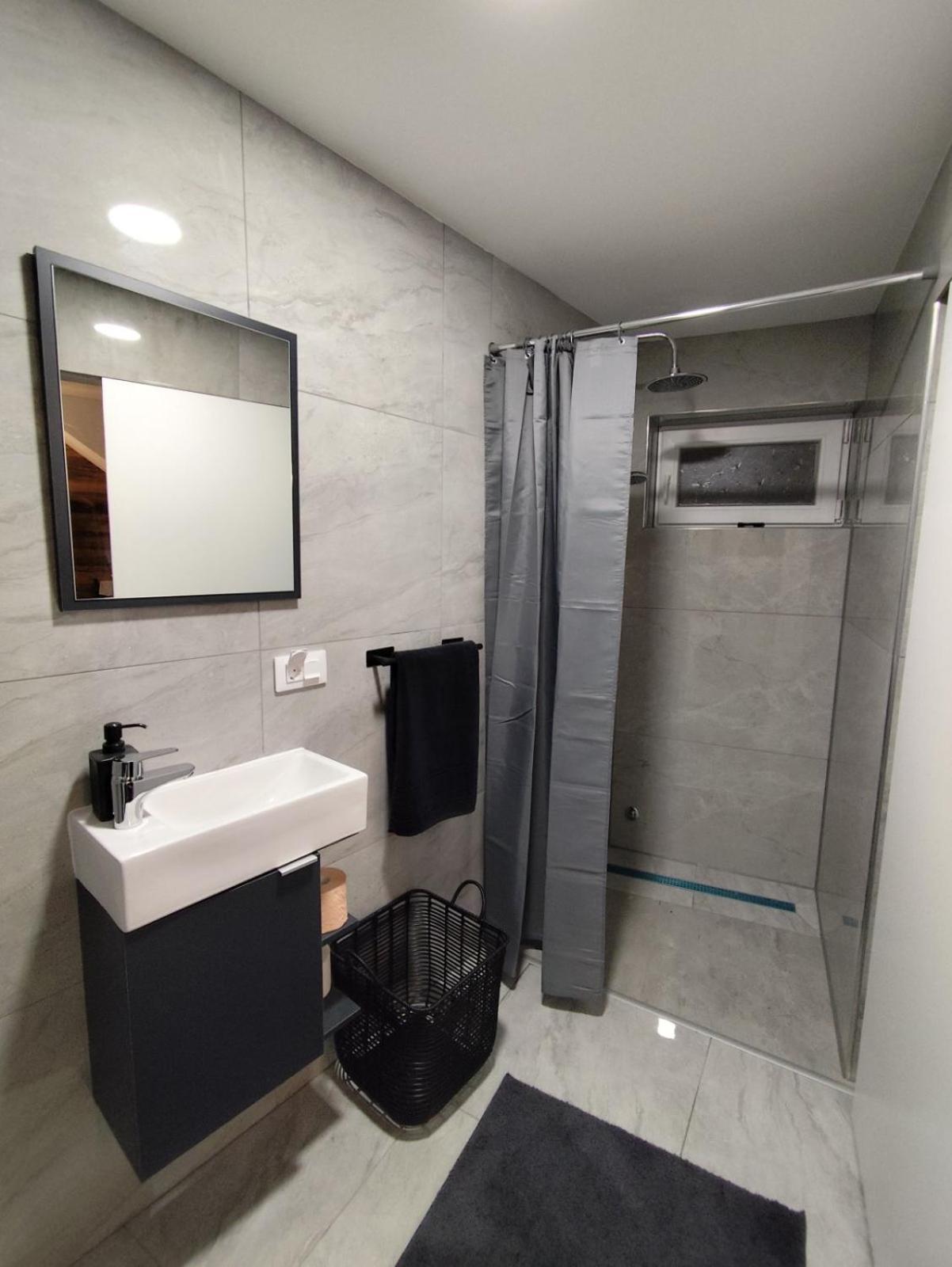 Oniks Apartment Lipik Ngoại thất bức ảnh